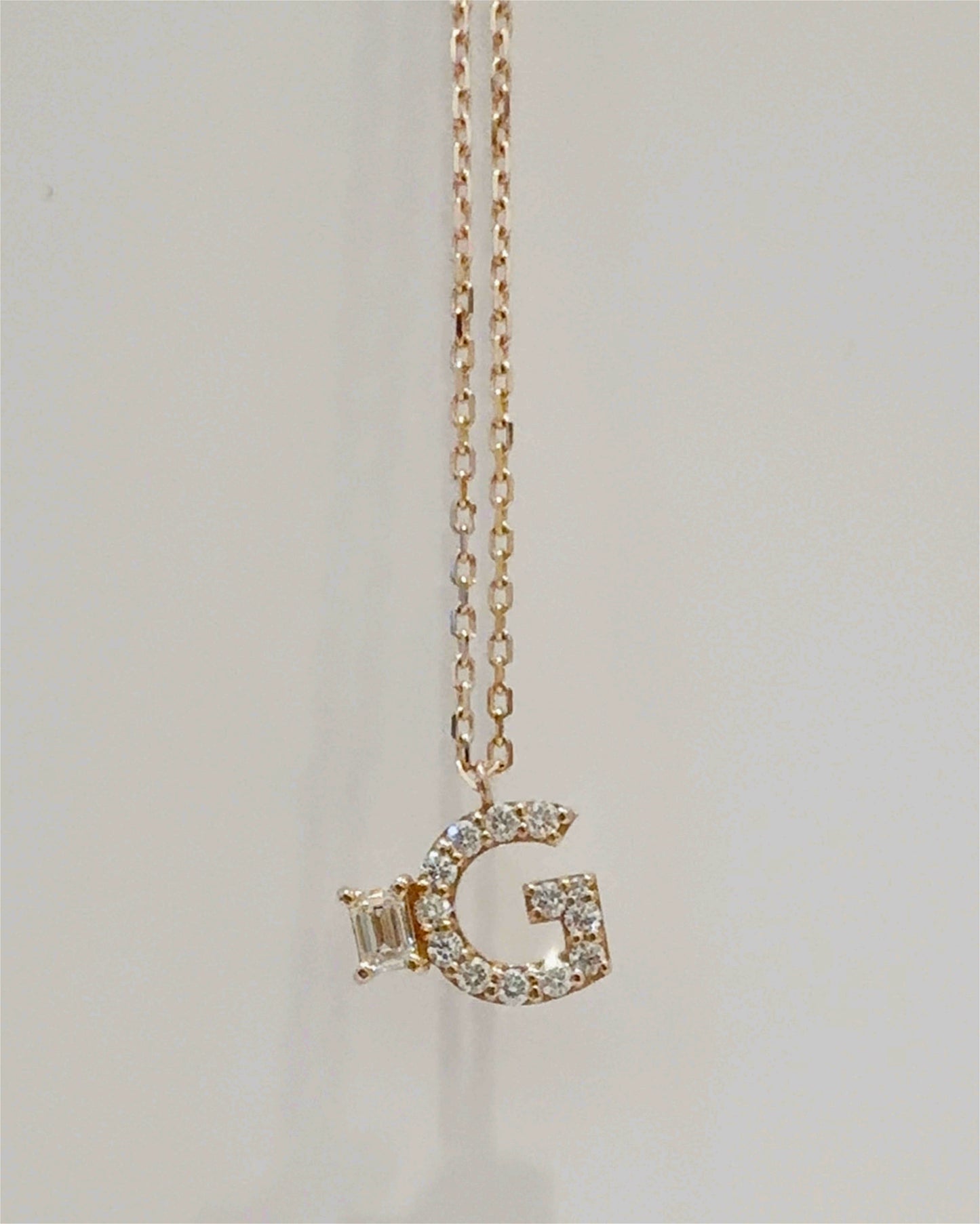 ALPHABET Diamond Necklace G Rose